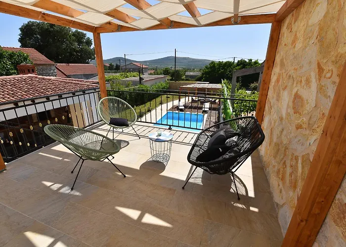 Stone With Pool Galovac