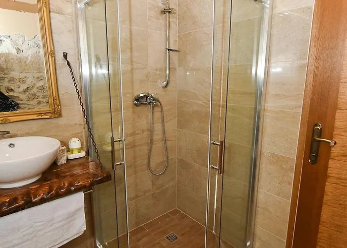 Stone With Pool * Galovac (Zadar)