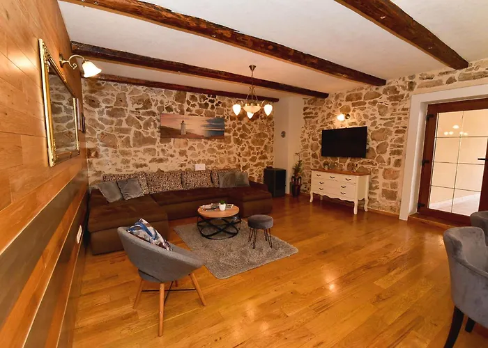 Stone With Pool 빌라 *