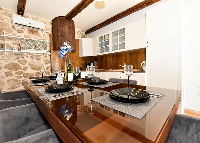 빌라 Stone With Pool *