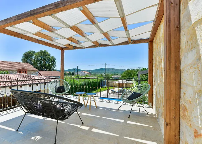 Stone With Pool 빌라 *